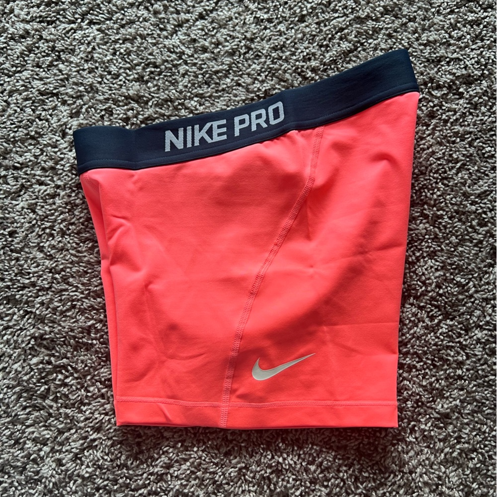 Nike Pro Dri Fit Athletic Shorts 3”
